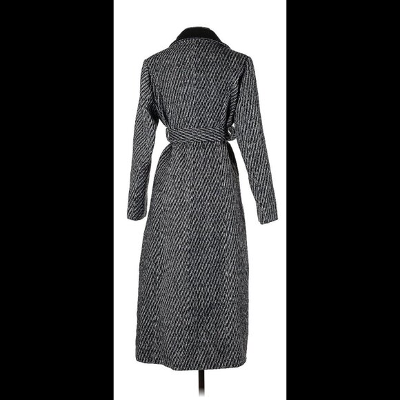 Grey Woman's Trenchcoat NWT - Picture 2 of 4